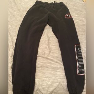 This is a worn once or twice jogger in Amazing